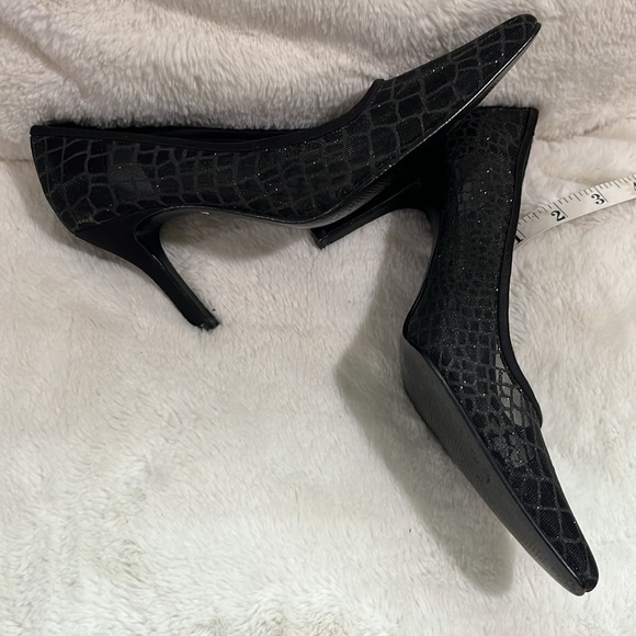 BOGO Black mesh 3 inch high heels by Nina size 6.5 Celebration coquette modern - Picture 1 of 6